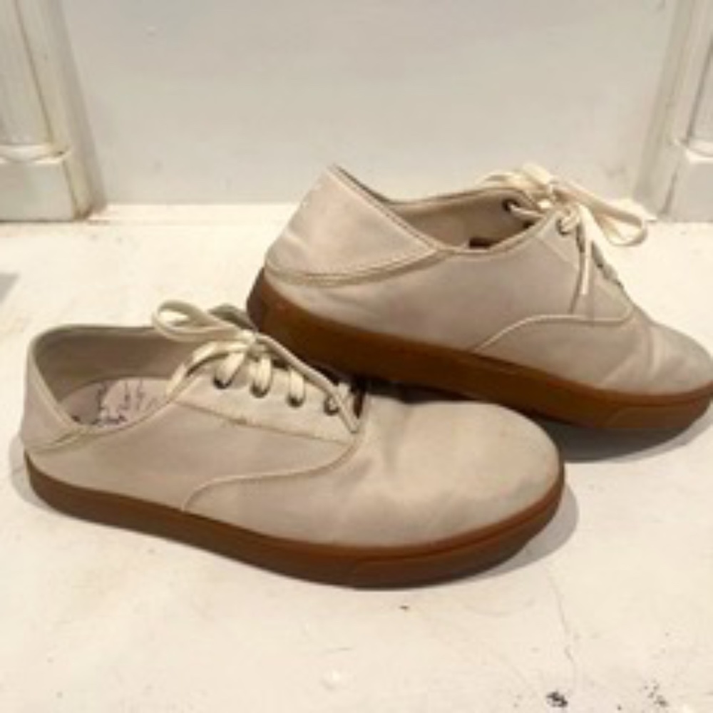 OluKai Canvas Sneakers